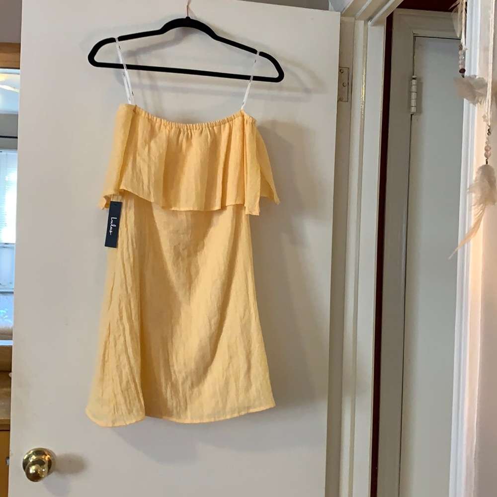 Linen off should Lulu’s yellow dress
